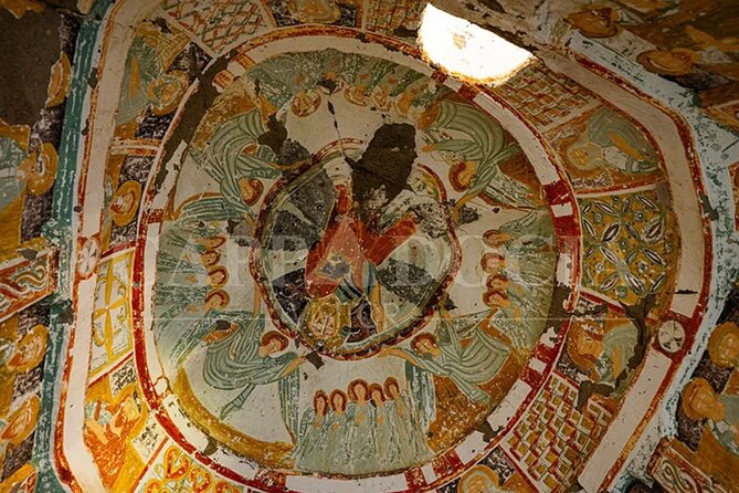 2 Days South (Green tour) and North (Red tour) Cappadocia + Lunch - Day 1 bonus stop: Chez Galip pottery workshop (and how to use it well)
