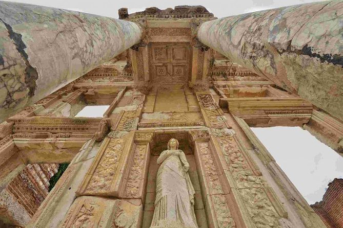 7 Days Istanbul, Cappadocia and Ephesus Tour - Getting started in Istanbul: airport pickup and an old-district base