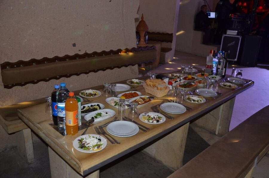 Avanos: Turkish Music and Dance Show with Dinner & Drinks - Entering the Cave: The Avanos Dinner-Show Atmosphere