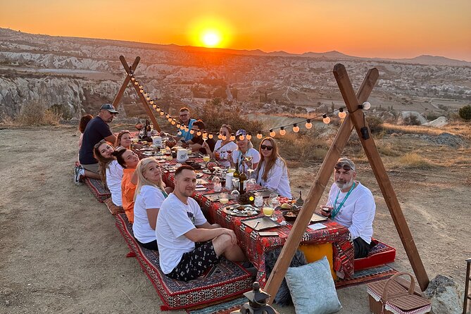 Barbecue Picnic in the valley (Sunset Time) - From Pickup to the Valley Table: How the Timing Works