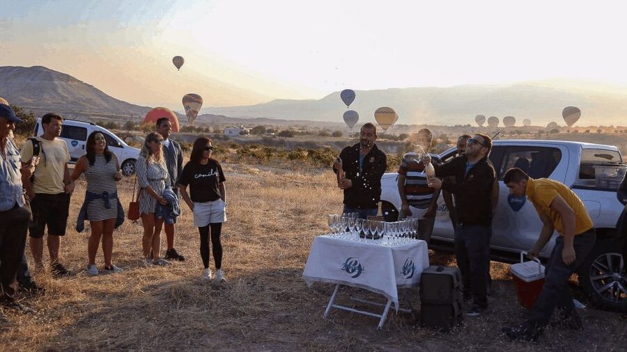 Cappadocia: Balloon Sunrise Flight Economic-Premium Options - Should you book this Cappadocia balloon sunrise flight?