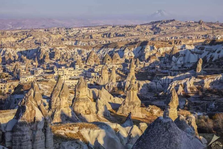 Cappadocia: Derinkuyu, Ihlara Valley & Pigeon Valley Tour - Pigeon Valley: Soft Rock, Carved Dovecotes, and Quiet Drama