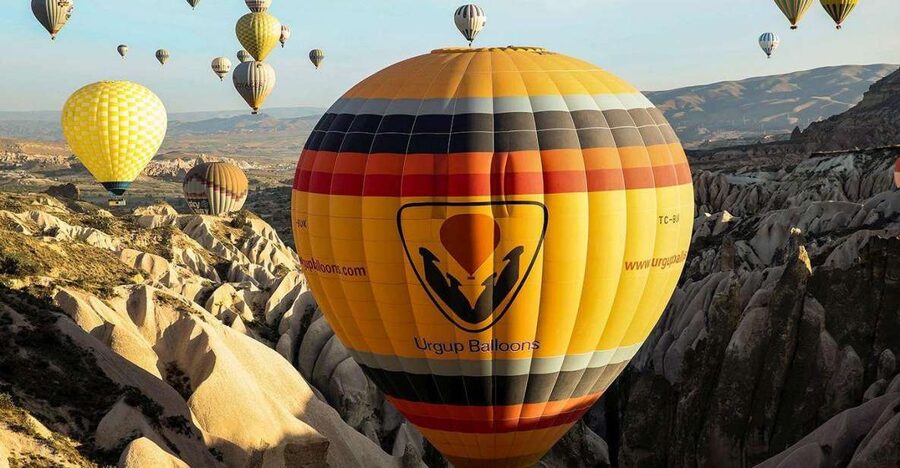 Cappadocia: Discover Sunrise on a Hot Air Balloon - What to wear when Cappadocia is still waking up