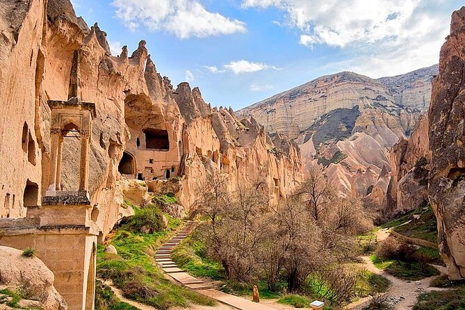 Cappadocia: Full-Day Small Group Tour with Lunch & Tickets - How the Göreme-to-Uçhisar loop really feels in 5–6 hours