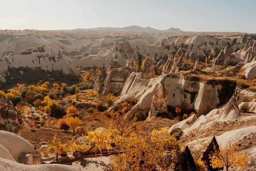 Cappadocia: Göreme Red Tour with Lunch and guide - Hotel Pickup, Transport, and the Pace You’ll Actually Feel