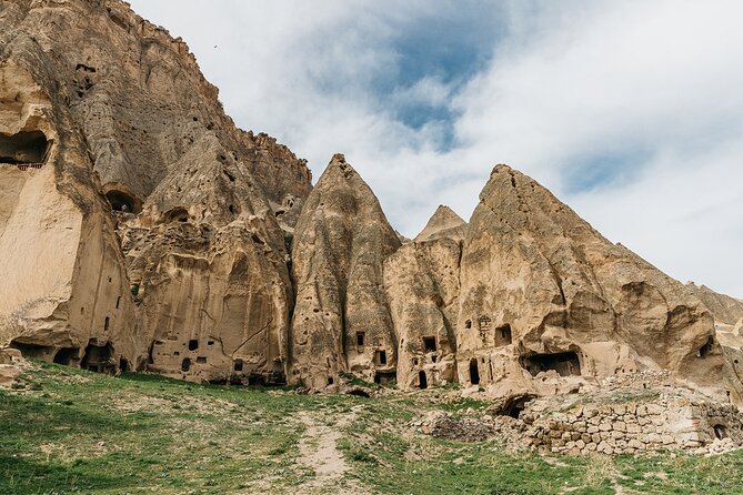 Cappadocia Green Tour: All-Inclusive, Guided, Lunch & Tickets - Pigeon Valley: a short hike with cliff-carved details