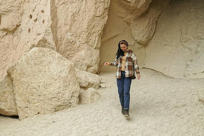 Cappadocia Green Tour Lunch + Guide + Museum Tickets /Small Group - Pigeon Valley: the rock houses tied to eggs and droppings