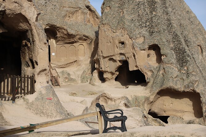 Cappadocia Green Tour with Derinkuyu Nar Lake and Ihlara Valley - Beyzade Kuruyemis: a simple coffee break with tea ceremony and tasting