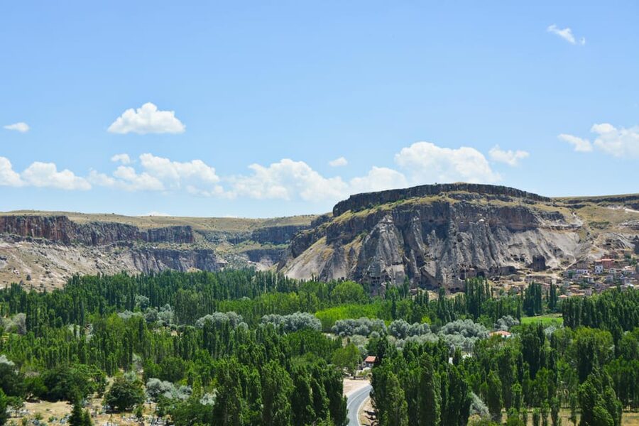 Cappadocia: Green Tour with Lunch and Hotel Pickup - Kaymaklı Underground City: tunnels, history, and the claustrophobia test