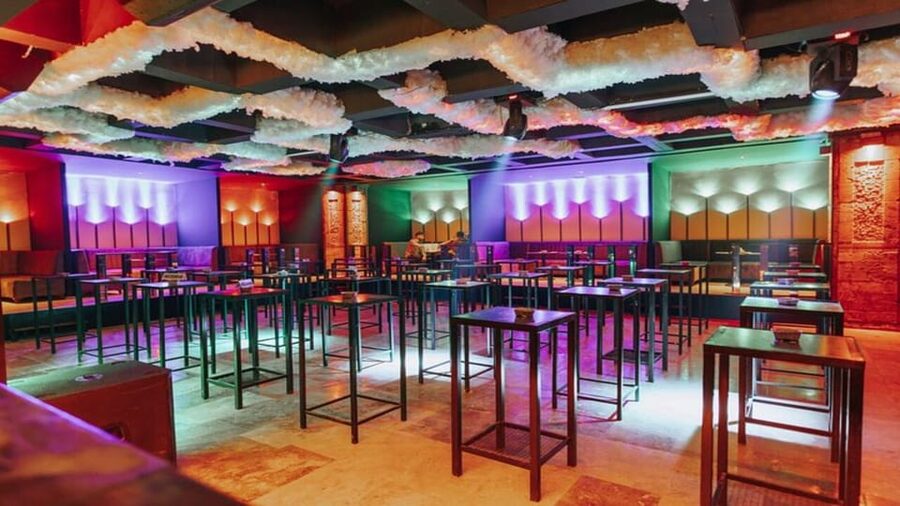 Cappadocia: Guided Bar Crawl with Hotel Pickup and Snack - Who This Cappadocia Bar Crawl Suits Best