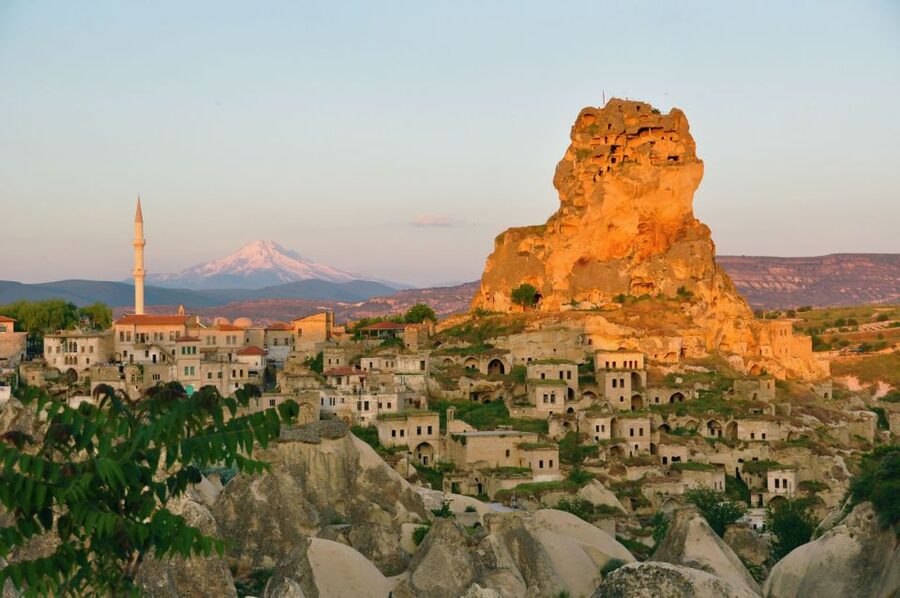 Cappadocia: Guided Green Tour incl. Lunch and Tickets - A workshop and shopping stop that breaks up the driving
