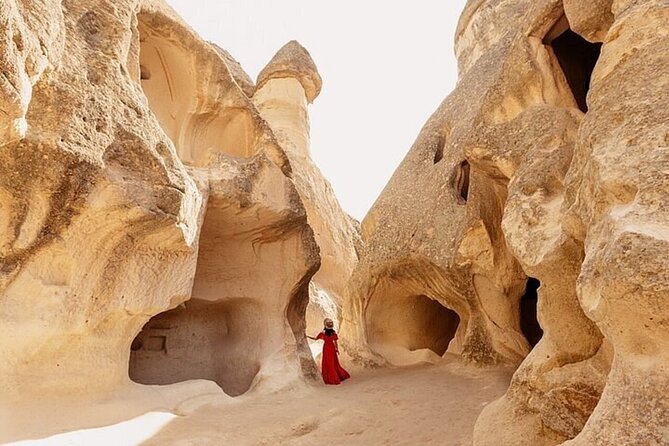 Cappadocia Guided Red Tour by Minibus - What You’re Actually Buying: A Guided “Best Of” Day
