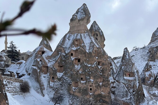 Cappadocia Guided Red Tour by Minibus - Göreme Lunch Break: A Reset in the Center
