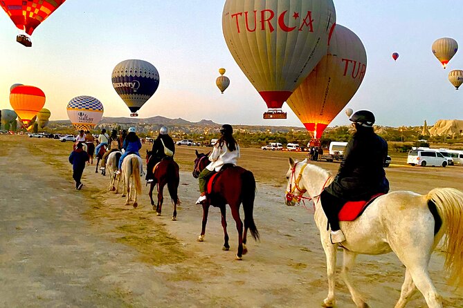 Cappadocia Horseback Ride through Valleys — Sunset/hoteltransfer - From Göreme pickup to the Cavusin ranch: how the timing works