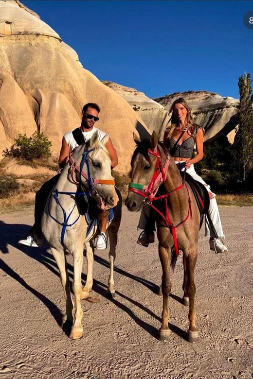 Cappadocia: Horseback Tour with Sunrise and Sunset Options - How the 1-Hour vs 2-Hour Programs Fit Your Day