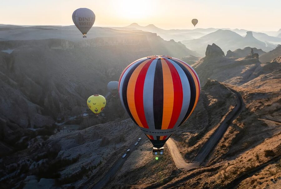 Cappadocia: Hot Air Balloon Flight over Soganli Valley - Hotel pickup and breakfast: how your 3.5-hour morning really plays out