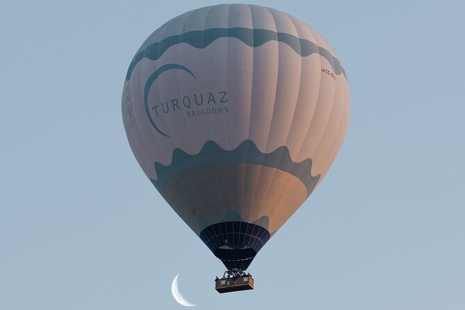 Cappadocia Hot Air Balloon Ride/ Turquaz Balloons - Two-Pilot Setup, Smooth Takeoffs, and Real Safety Handling