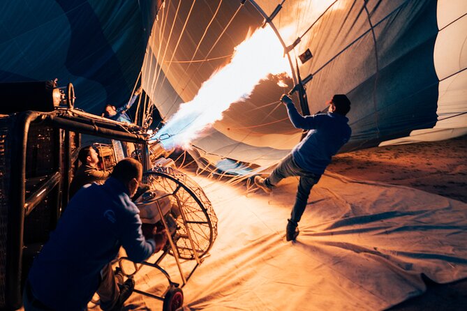 Cappadocia Hot Air Balloon Ride/ Turquaz Balloons - Hotel Pickup, Breakfast, and the Balloon-Inflation Wait