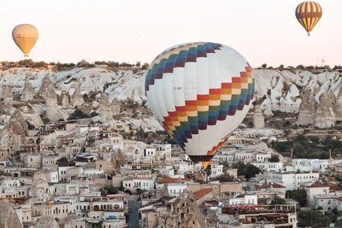 Cappadocia Hot Air Balloon with Pickup, Breakfast & Champagne - After the Flight in Göreme: Breakfast Snacks and a Champagne-Style Celebration