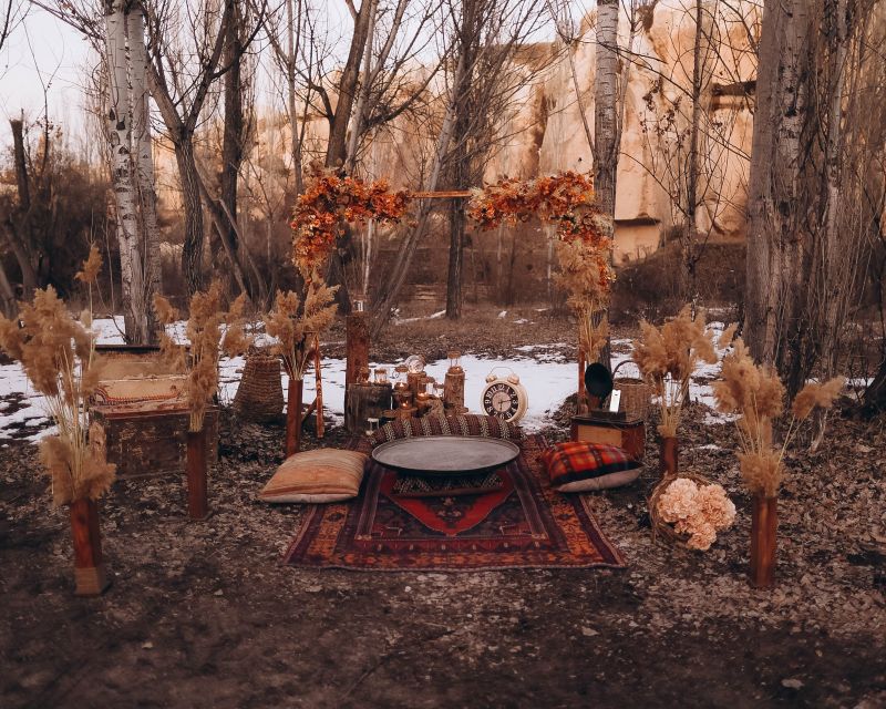 Cappadocia: Love Valley Proposal Service with Transfers - Balloon-Route Posing: How the Location Design Helps Your Photos