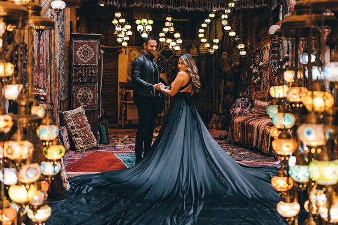 Cappadocia Photo Shoot (Cappadocia Photographer) - Balloons, fairy chimneys, and timing that matters in Göreme