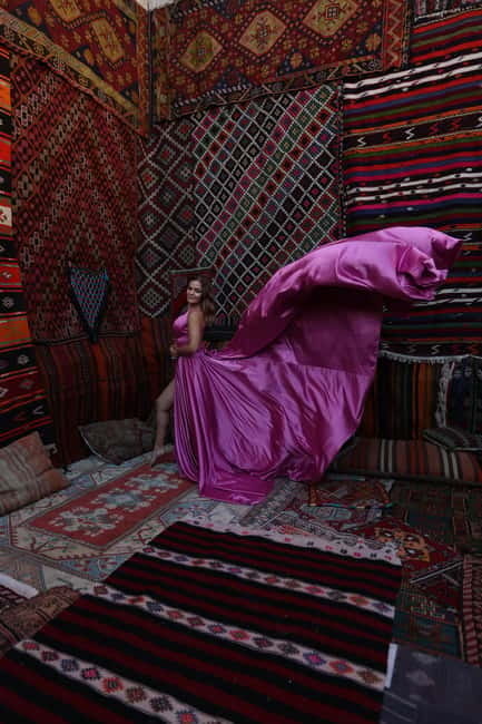 Cappadocia: Photo Shooting With Flying Dress & Carpet House - Key things that make this carpet-house shoot worth your time