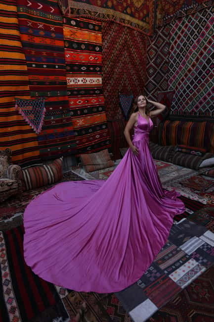 Cappadocia: Photo Shooting With Flying Dress & Carpet House - What this Cappadocia carpet-house flying-dress shoot really is