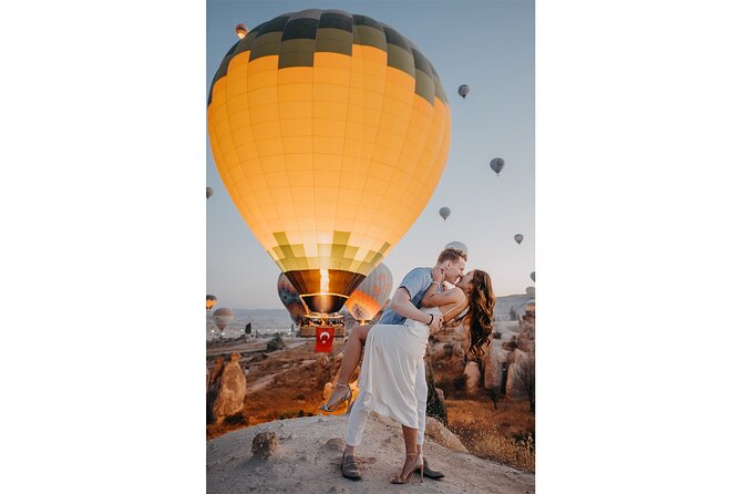 Cappadocia Photoshoot - Timing and the hot-air balloon effect (without counting on luck)