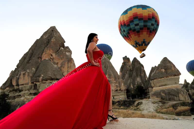Cappadocia Photoshoot with Flying Dress - Sunrise timing and balloon energy