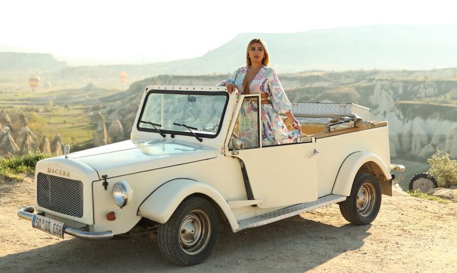 Cappadocia: Private Classic Car Trip with Photoshoot Option - The Fairy Chimneys: When You Want Photos That Look Like Cappadocia