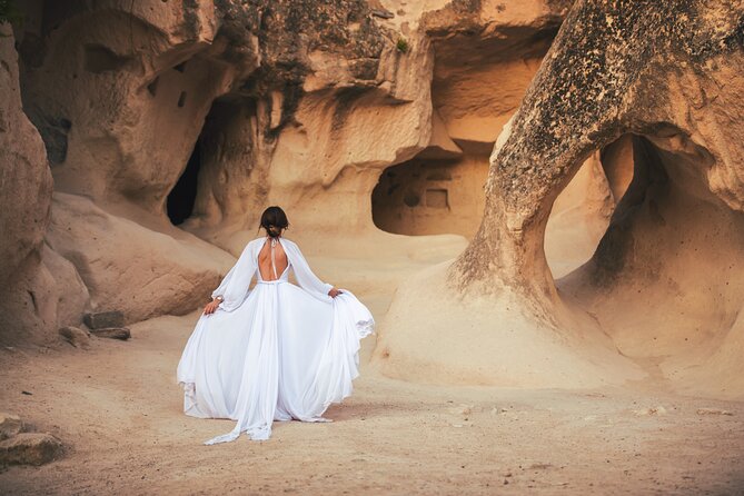 Cappadocia Private Flying Dress & Hot Air Balloon Photoshoot - Logistics That Make or Break a Sunrise Shoot