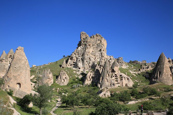 Cappadocia PRIVATE TOUR, All in One Day ,with guide( ENG-Portguse - Fairy Chimneys to Avanos Pottery: How This Tour Teaches You to See Rocks