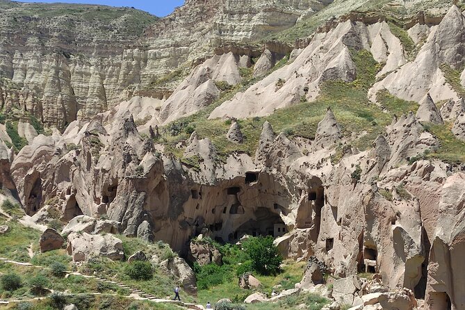 Cappadocia PRIVATE TOUR, All in One Day ,with guide( ENG-Portguse - Devrent Valley and Love Valley: The Best Places to Let Your Imagination Pick Up the Slack