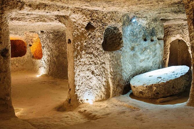 Cappadocia Red & Green Tour in One Day Guided By A Local Expert - Avanos Lunch + Craft Town Feel: Eat, Then Look Closer