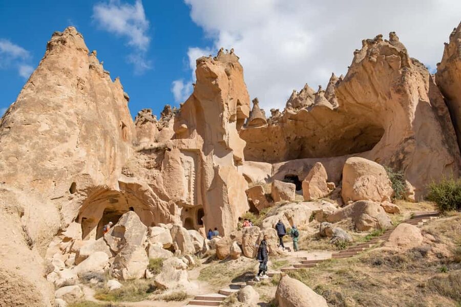 Cappadocia Red(North) Tour With Private Tour Option - Zelve Open Air Museum: Long-Used Caves and the Spread of Early Christianity