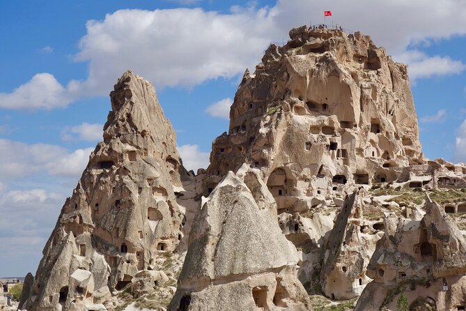 Cappadocia Red Tour Adventure: Fairy Chimneys & Stunning Valleys - Zelve Open Air Museum: three valleys of early Christian carving