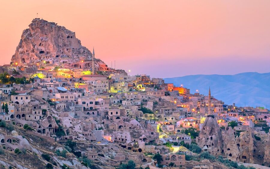 Cappadocia: Red Tour and Lunch - Avanos Lunch and the Ceramic Workshop Moment
