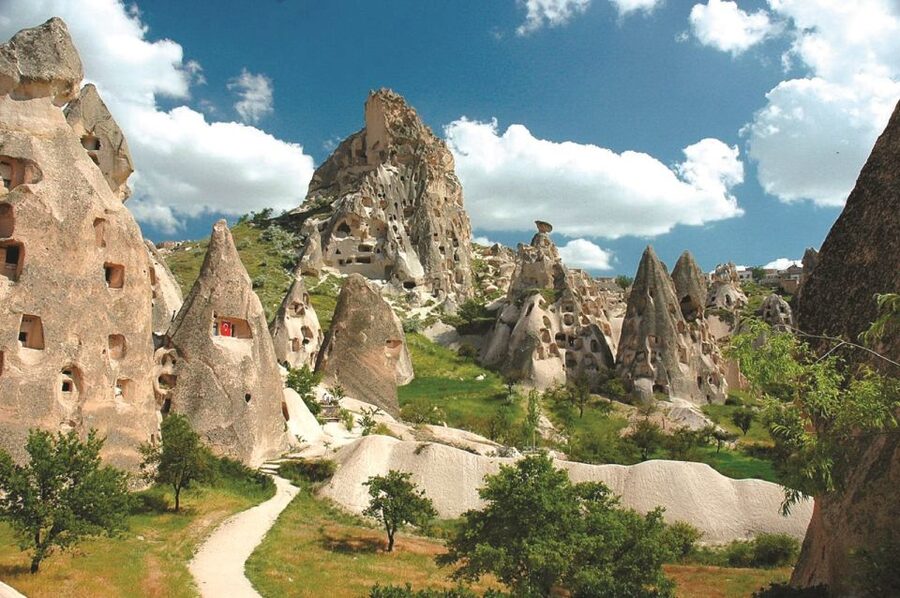 Cappadocia: Red Tour with Entry Fees and Lunch - Pashabagi (Monks Valley): three-headed fairy chimneys with a Christian thread