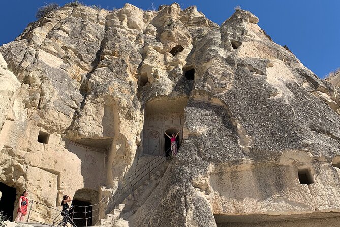 Cappadocia Red Tour with Hotel Pick-up & Drop-Off, All-Inclusive - Avanos Pottery: A Practical Souvenir Stop (and Workshop Time)
