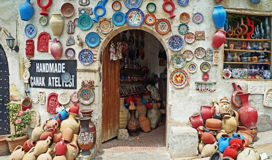 Cappadocia: Small Group Guided Full-Day Red Tour with Lunch - Uchisar Castle: The Best First Photo Hit