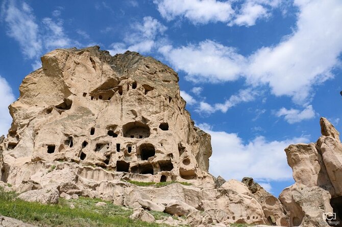 Cappadocia South Tour (Pro Guide, Tickets, Lunch, Transfer incl) - Guides, pacing, and the small-group advantage