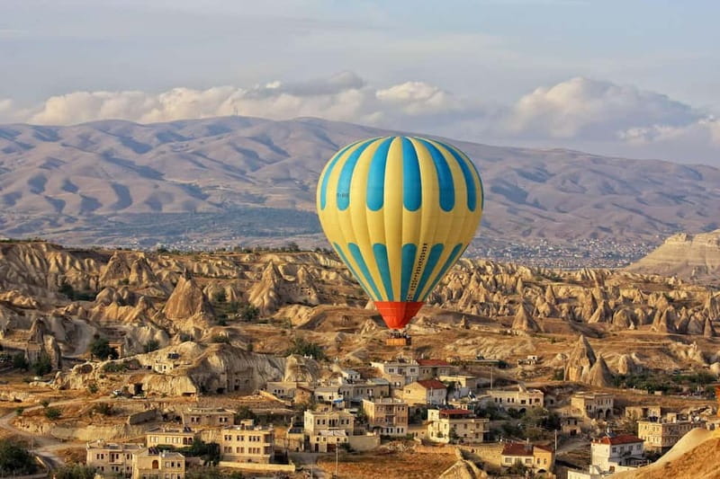 Cappadocia Sunrise Hot Air Balloon Flight/Kapadokya Balloons - Champagne toast, cake, and time to chat with your pilots