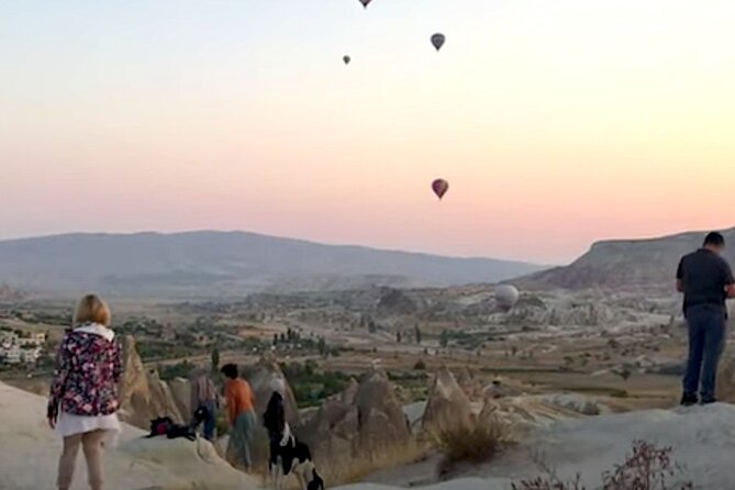 Cappadocia Sunrise Hot Air Balloon Watching Tour With Audio Guide - Stop 3: Göreme Viewpoint for Wide-Angle Sunrise Drama
