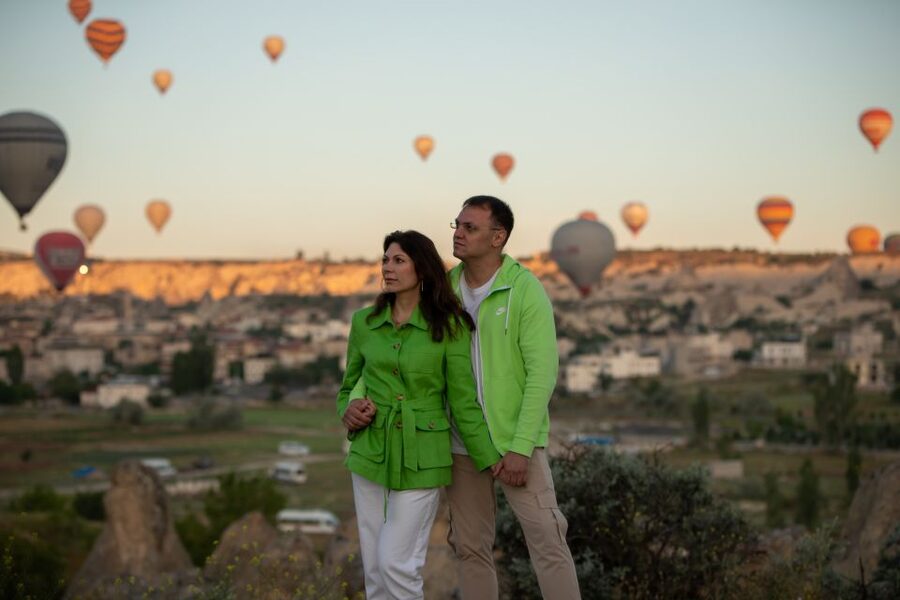 Cappadocia Sunrise Photo Shoot - Optional glamour: flying dress and retro car shoots