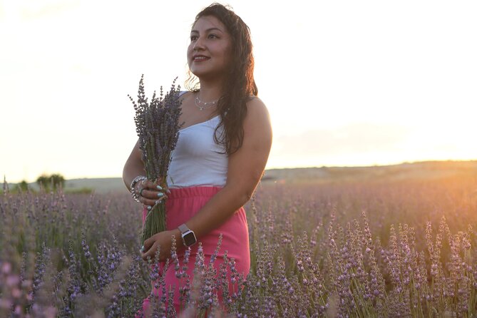 Cappadocia Sunset Lavender Farm Tour w/Wine - Photography: How the Farm Makes Sunset Pics Easier