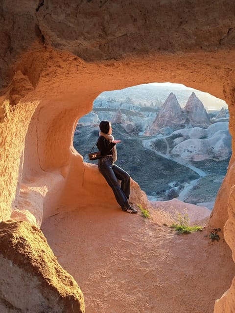 Cappadocia: Sunset Rose Valley Hiking Tour - Why Rose Valley at Sunset Changes Minute by Minute