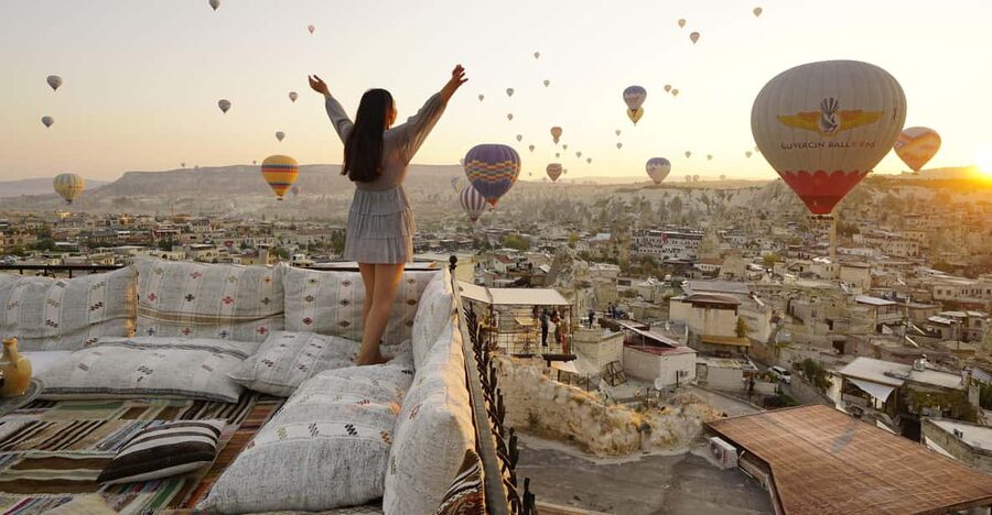 Cappadocia: Terrace Photo Spot With Balloon Flight View - Terrace décor details that actually help your photos