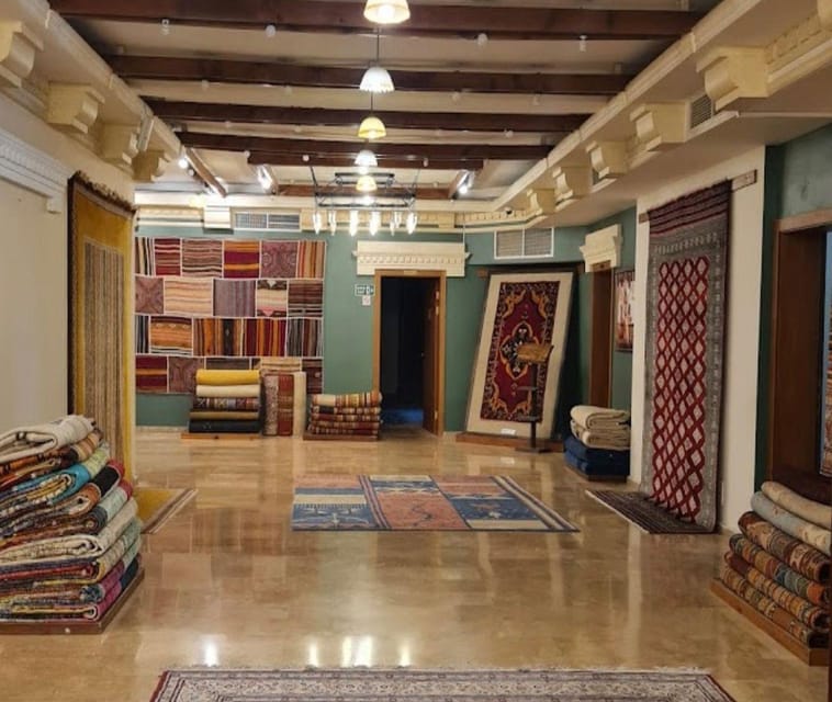 CAPPADOCIA : Traditional Local Carpet Weaving Tour - The weaving center visit: patterns up close, techniques explained