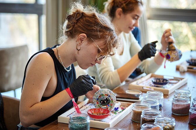 Cappadocia: Turkish Mosaic Lamp Workshop in Göreme - All Included - Instructors and Pace: When It Feels Calm vs Rushed