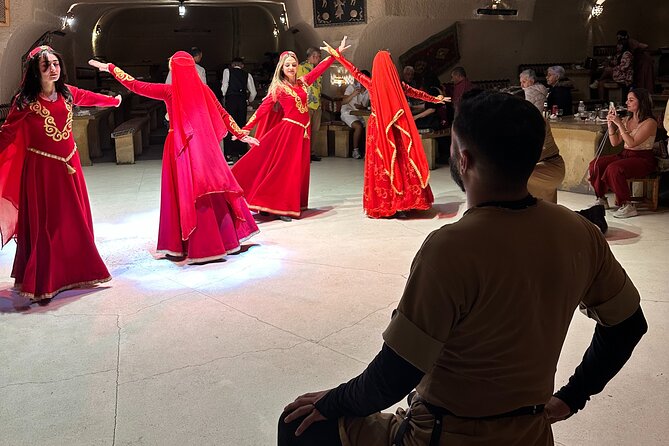 Cappadocia Turkish Night Show, Dinner & Unlimited Drinks & Pickup - Uçhisar and the Cave Restaurant: Seating, Atmosphere, and Your Dinner Setup